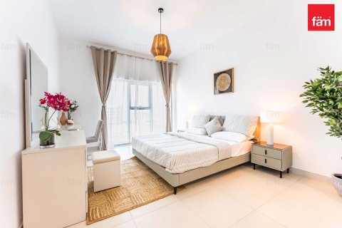 Apartmen di Motor City, Dubai, UAE 1 bilik tidur, 72.2 meter persegi № 621403 - foto 14