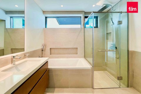 Vila v Al Furjan, Dubai, SAE 4 ložnice, 343.8 m² Č.: 621400 - fotografie 14