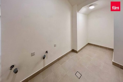 Vila v Al Furjan, Dubai, SAE 4 ložnice, 343.8 m² Č.: 621400 - fotografie 10