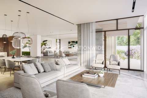 Vilë në Abu Dhabi, Emiratet e Bashkuara Arabe 4 dhoma gjumi, 361 m2. № 633087 - Foto 5