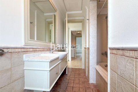 Shtëpi në qytet në Dubai Sports City, Emiratet e Bashkuara Arabe 4 dhoma gjumi, 247 m2. № 626461 - Foto 8