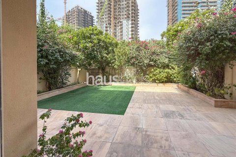 Shtëpi në qytet në Dubai Sports City, Emiratet e Bashkuara Arabe 4 dhoma gjumi, 247 m2. № 626461 - Foto 5