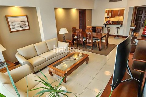 Apartament de închiriat în Palm Jumeirah, Dubai, EAU 2 dormitoare, 166 mp.  №626460 - poză 2