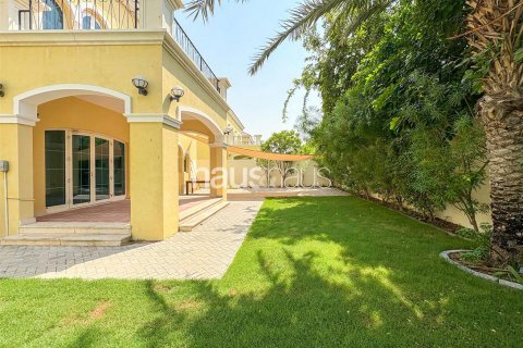 فيلا للإيجار في Jumeirah Park، دبي، الإمارات العربية المتحدة 3 غرفة نوم ، 328 متر مربع ، رقم 626463 - صورة 4