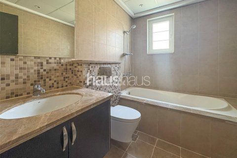 فيلا للإيجار في Jumeirah Park، دبي، الإمارات العربية المتحدة 3 غرفة نوم ، 328 متر مربع ، رقم 626463 - صورة 8