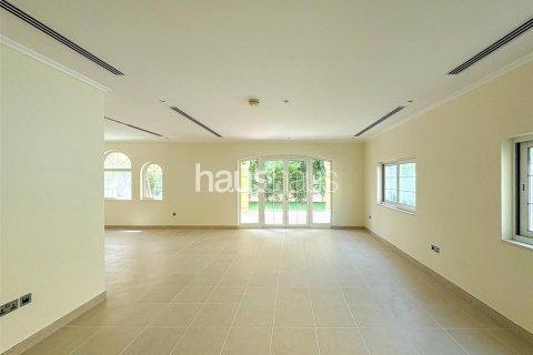 فيلا للإيجار في Jumeirah Park، دبي، الإمارات العربية المتحدة 3 غرفة نوم ، 328 متر مربع ، رقم 626463 - صورة 5