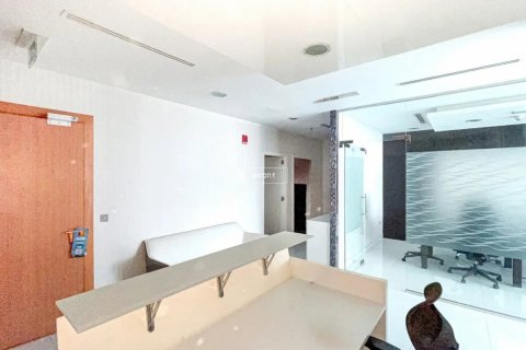 Office in Business Bay, Dubai, UAE 77.6 sq.m. № 628906 - photo 7