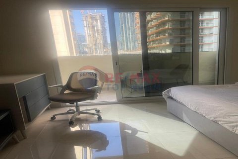 Apartment in Business Bay, Dubai, UAE 45.7 sq.m. № 574800 - photo 1