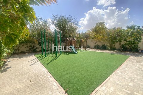 Vilë në Jumeirah Park, Dubai, Emiratet e Bashkuara Arabe 3 dhoma gjumi, 325 m2. № 626436 - Foto 13
