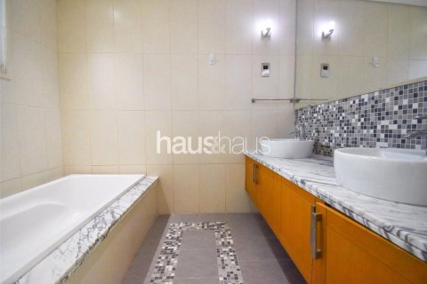 Vilë në Jumeirah Park, Dubai, Emiratet e Bashkuara Arabe 3 dhoma gjumi, 325 m2. № 626436 - Foto 10