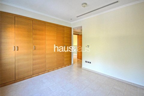 Vilë në Jumeirah Park, Dubai, Emiratet e Bashkuara Arabe 3 dhoma gjumi, 325 m2. № 626436 - Foto 7