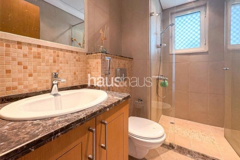 Vilë në Jumeirah Park, Dubai, Emiratet e Bashkuara Arabe 3 dhoma gjumi, 325 m2. № 626436 - Foto 12