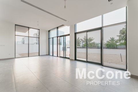 Vila di Al Furjan, Dubai, UEA 4 kamar tidur, 721.58 m2 nomor 586974 - foto 2