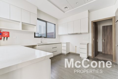 Vila di Al Furjan, Dubai, UEA 4 kamar tidur, 721.58 m2 nomor 586974 - foto 4