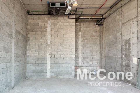 Shop in Al Rashidiya, Dubai, UAE 350.06 sq.m. № 586955 - photo 11