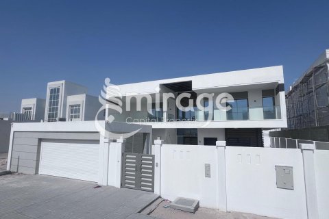 阿联酋 Abu Dhabi 待租 : 6 卧, 650.3 平方米 , 编号550211 - 照片 1