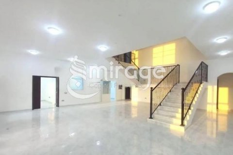 Vila v Abu Dhabi, SAE 6 ložnice, 650.3 m² Č.: 550212 - fotografie 6