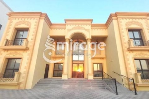 Vila v Abu Dhabi, SAE 6 ložnice, 650.3 m² Č.: 550212 - fotografie 3
