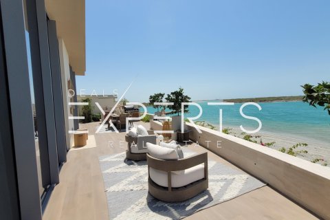 Vila v Abu Dhabi, SAE 4 ložnice, 311.8 m² Č.: 595132 - fotografie 4