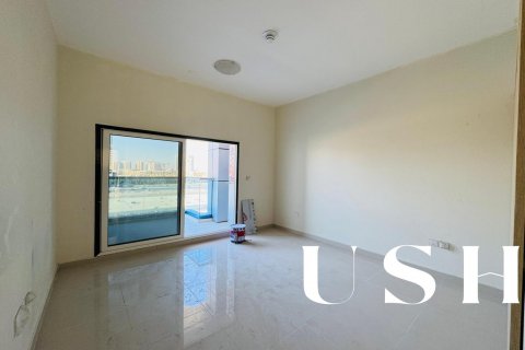 Apartment in Dubai Sports City, UAE 2 bedrooms, 127 sq.m. № 620799 - photo 2