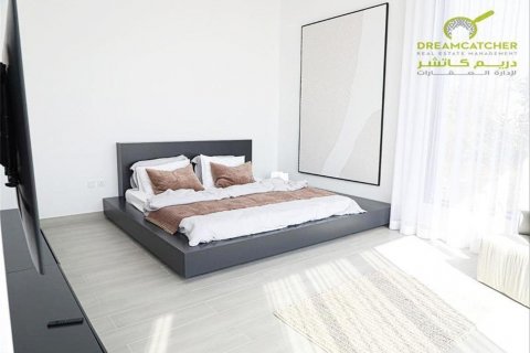 Řadový dům v Tilal City, Sharjah, SAE 4 ložnice, 238.3 m² Č.: 588414 - fotografie 13