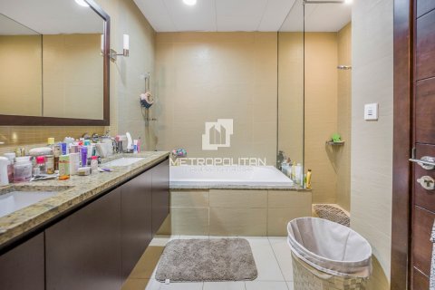 Apartament në Palm Jumeirah, Dubai, Emiratet e Bashkuara Arabe 2 dhoma gjumi, 156 m2. № 593455 - Foto 13