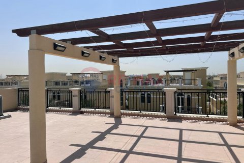 Vila v Jumeirah Park, Dubai, SAE 4 ložnice, 52.2 m² Č.: 588978 - fotografie 7