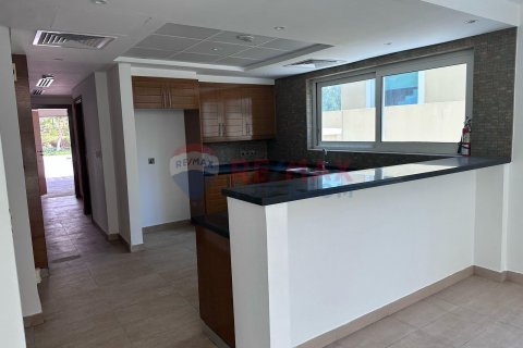 Vila v Jumeirah Park, Dubai, SAE 4 ložnice, 52.2 m² Č.: 588978 - fotografie 21