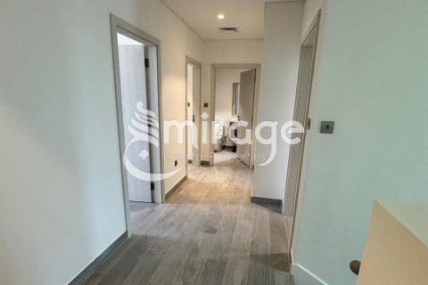Villa on the Yas Island, Abu Dhabi, UAE 4 bedrooms, 315 sq.m. № 550261 - photo 8