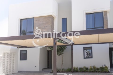 Townhouse on the Yas Island, Abu Dhabi, UAE 3 bedrooms, 162.8 sq.m. № 550260 - photo 1