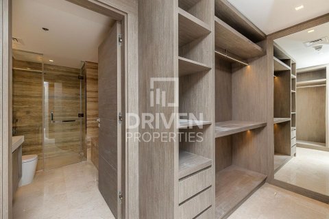 Apartment in Business Bay, Dubai, UAE 1 bedroom, 101 sq.m. № 602664 - photo 14