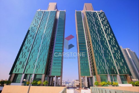 Apartment in Al Reem Island, Abu Dhabi, UAE 2 bedrooms, 186 sq.m. № 600935 - photo 2