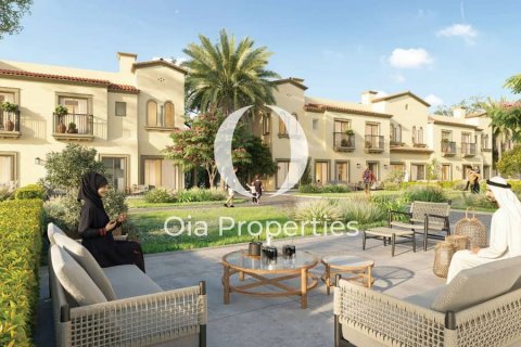 Townhouse in Abu Dhabi, UAE 2 bedrooms, 125 sq.m. № 608570 - photo 3