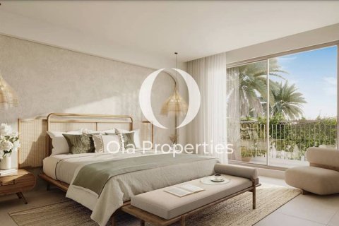 Townhouse in Abu Dhabi, UAE 2 bedrooms, 125 sq.m. № 608570 - photo 7
