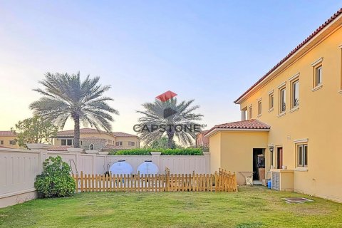 Vila di Saadiyat Island, Abu Dhabi, UEA 5 kamar tidur, 542 m2 nomor 604559 - foto 12