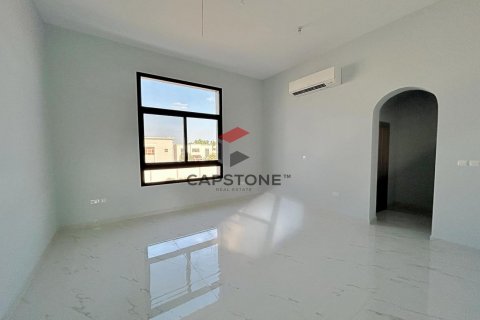 Vila v Al Hili, Al Ain, SAE 5 ložnice, 483 m² Č.: 604558 - fotografie 12