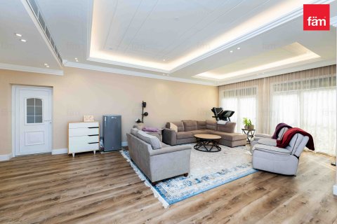 Vila v Dubai, SAE 5 ložnice, 1084.4 m² Č.: 622870 - fotografie 10