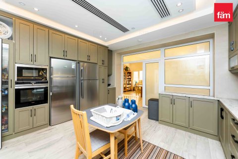 Vila v Dubai, SAE 5 ložnice, 1084.4 m² Č.: 622870 - fotografie 6