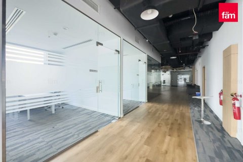 Office in Business Bay, Dubai, UAE 175.8 sq.m. № 622873 - photo 8