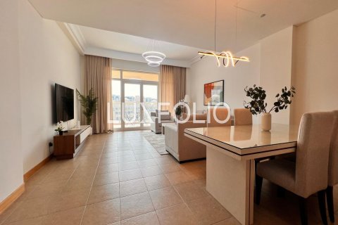 Apartment in Palm Jumeirah, Dubai, UAE 1 bedroom, 106 sq.m. № 628043 - photo 2