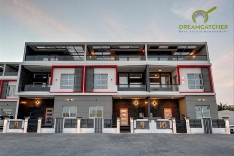 阿联酋 Ras Al Khaimah Al Hamra Village 待租 : 3 卧, 260.1 平方米 , 编号588807 - 照片 1