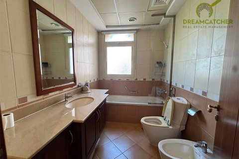 Vila v Al Hamra Village, Ras Al Khaimah, SAE 5 ložnice, 1207.7 m² Č.: 588805 - fotografie 18