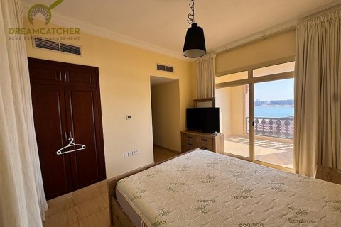 Vila v Al Hamra Village, Ras Al Khaimah, SAE 5 ložnice, 1207.7 m² Č.: 588805 - fotografie 17