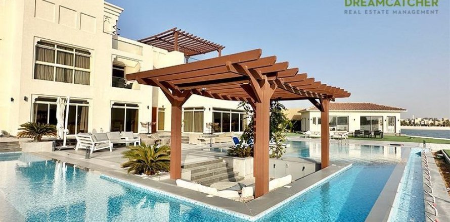 Vila v Al Hamra Village, Ras Al Khaimah, SAE 5 ložnice, 929 m² Č.: 588808