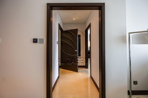 Appartamento in vendita a The Marina, Abu Dhabi, EAU 1 camera da letto, 100 mq. № 615672 - foto 4