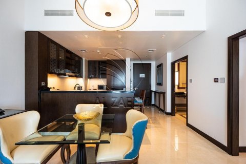 Appartamento in vendita a The Marina, Abu Dhabi, EAU 1 camera da letto, 100 mq. № 615671 - foto 2