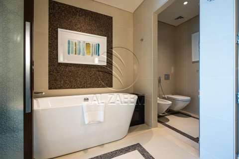 Appartamento in vendita a The Marina, Abu Dhabi, EAU 1 camera da letto, 100 mq. № 615671 - foto 16