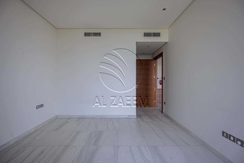 Villa on the Saadiyat Island, Abu Dhabi, UAE 5 bedrooms, 647 sq.m. № 615668 - photo 20