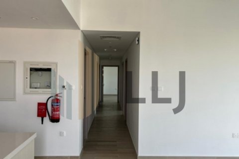 Apartamento en alquiler en Yas Island, Abu Dhabi, EAU 3 dormitorios, 140.3 m2 № 582575 - foto 5