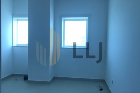 阿联酋 Abu Dhabi Corniche Road 待租 : 4 卧, 250.8 平方米 , 编号582574 - 照片 11